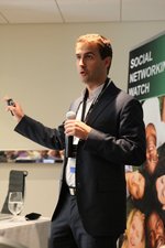 John Ploumitsakos : social networking conference speakers la